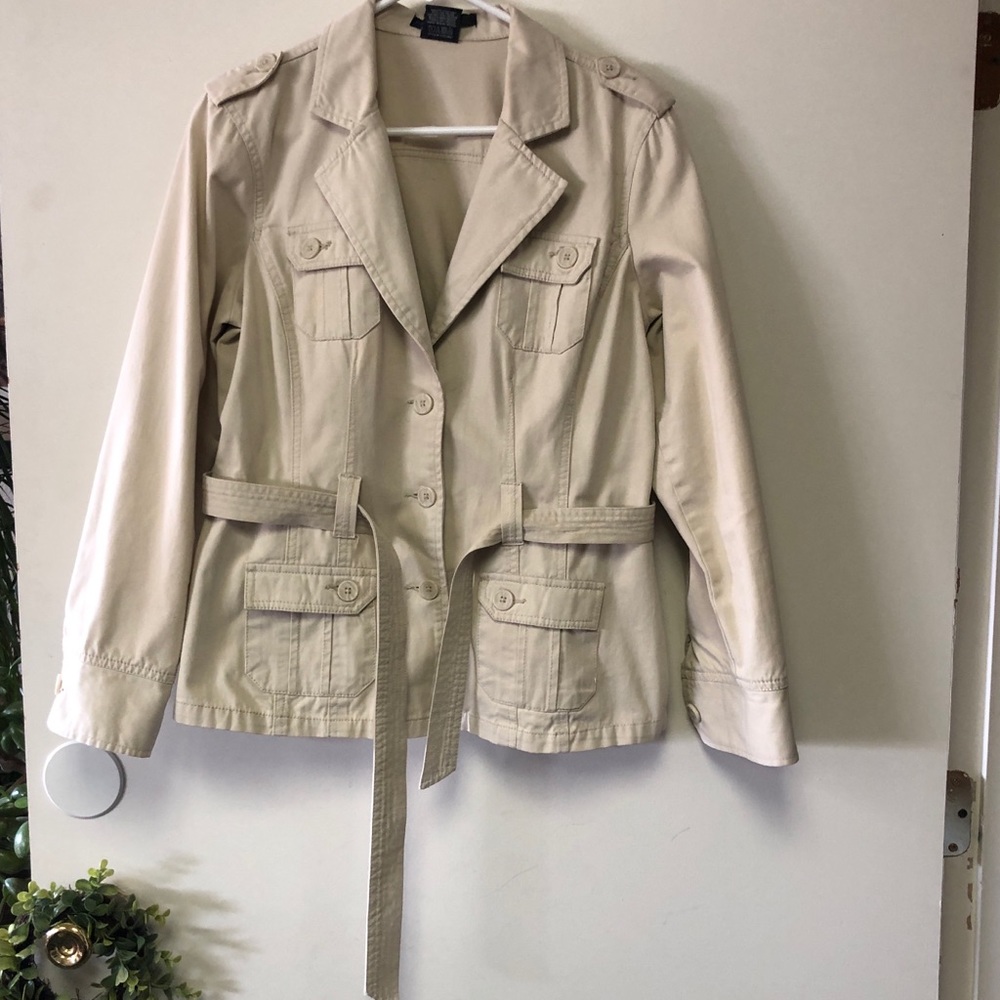 French Cuff Ivory Khaki Button Unlined Jacket
